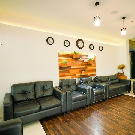 Oyo 1684 Hotel Malabar Inn Kozhikode Luaran gambar