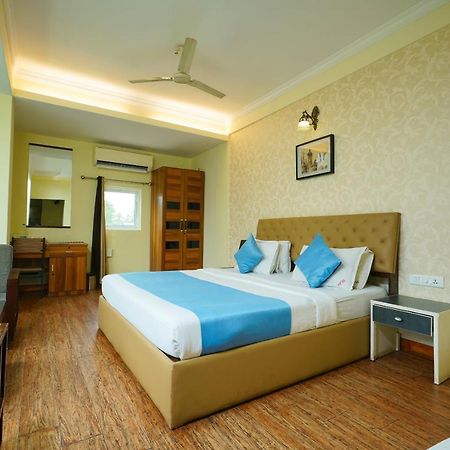 Oyo 1684 Hotel Malabar Inn Kozhikode Luaran gambar