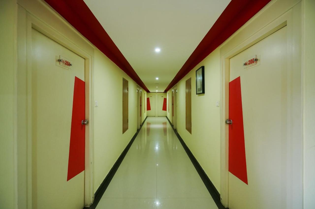 Oyo 1684 Hotel Malabar Inn Kozhikode Luaran gambar