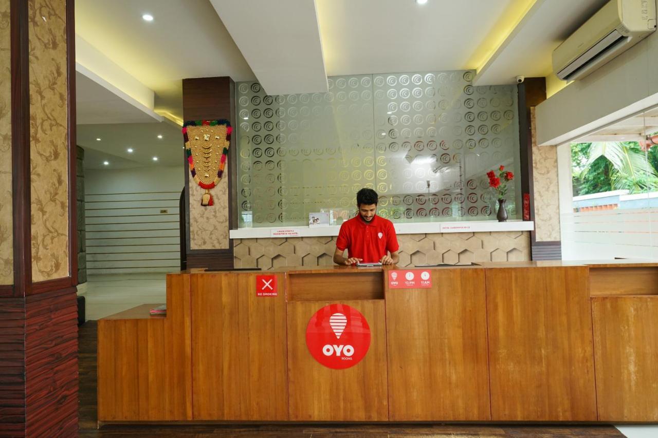 Oyo 1684 Hotel Malabar Inn Kozhikode Luaran gambar