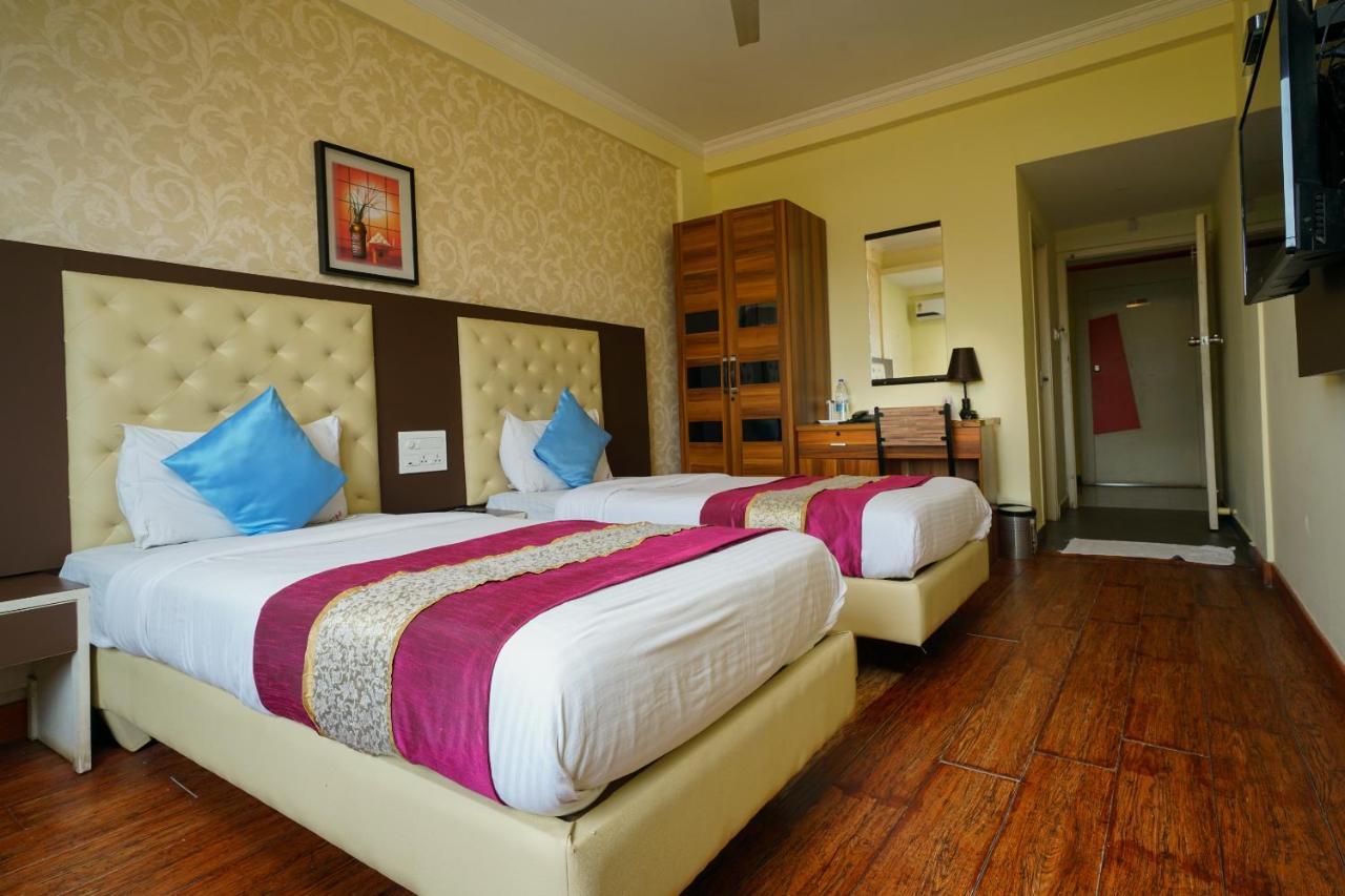 Oyo 1684 Hotel Malabar Inn Kozhikode Luaran gambar