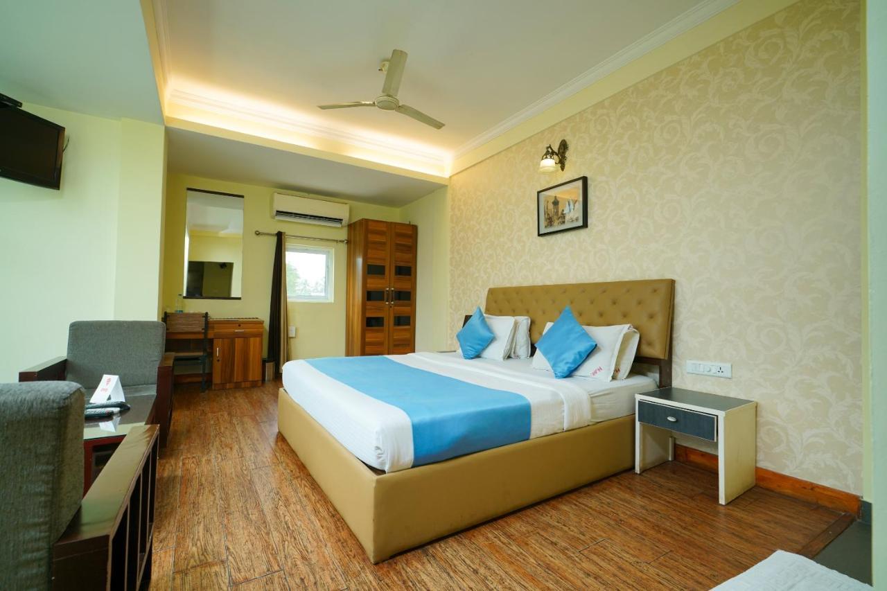 Oyo 1684 Hotel Malabar Inn Kozhikode Luaran gambar